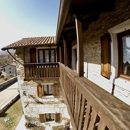 4lander House Balins *